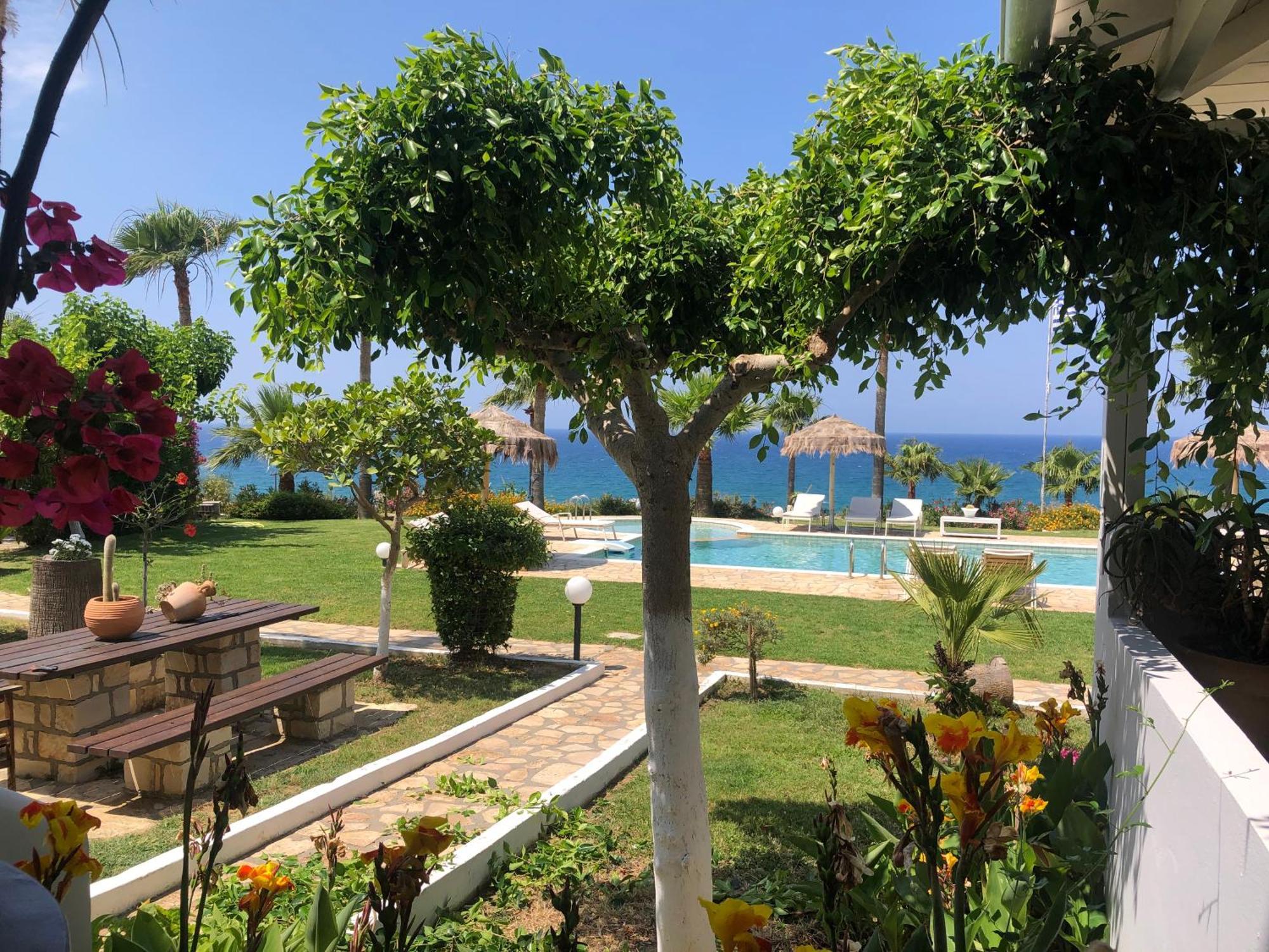 Aneria Suites Episkopi-Chania Екстериор снимка